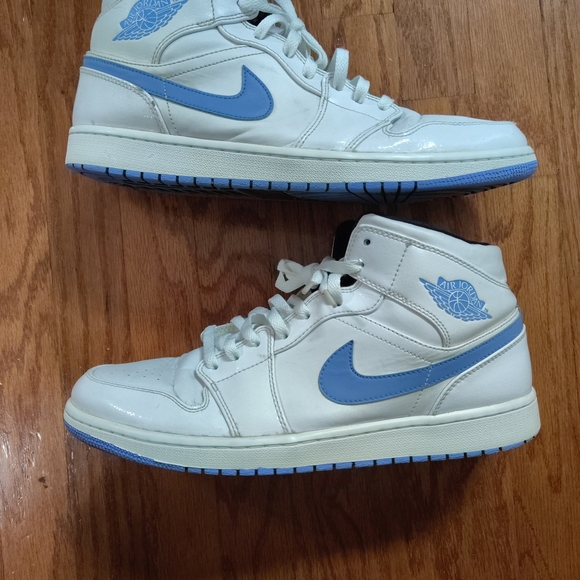 Jordan 1 Legend Blue - Picture 7 of 10